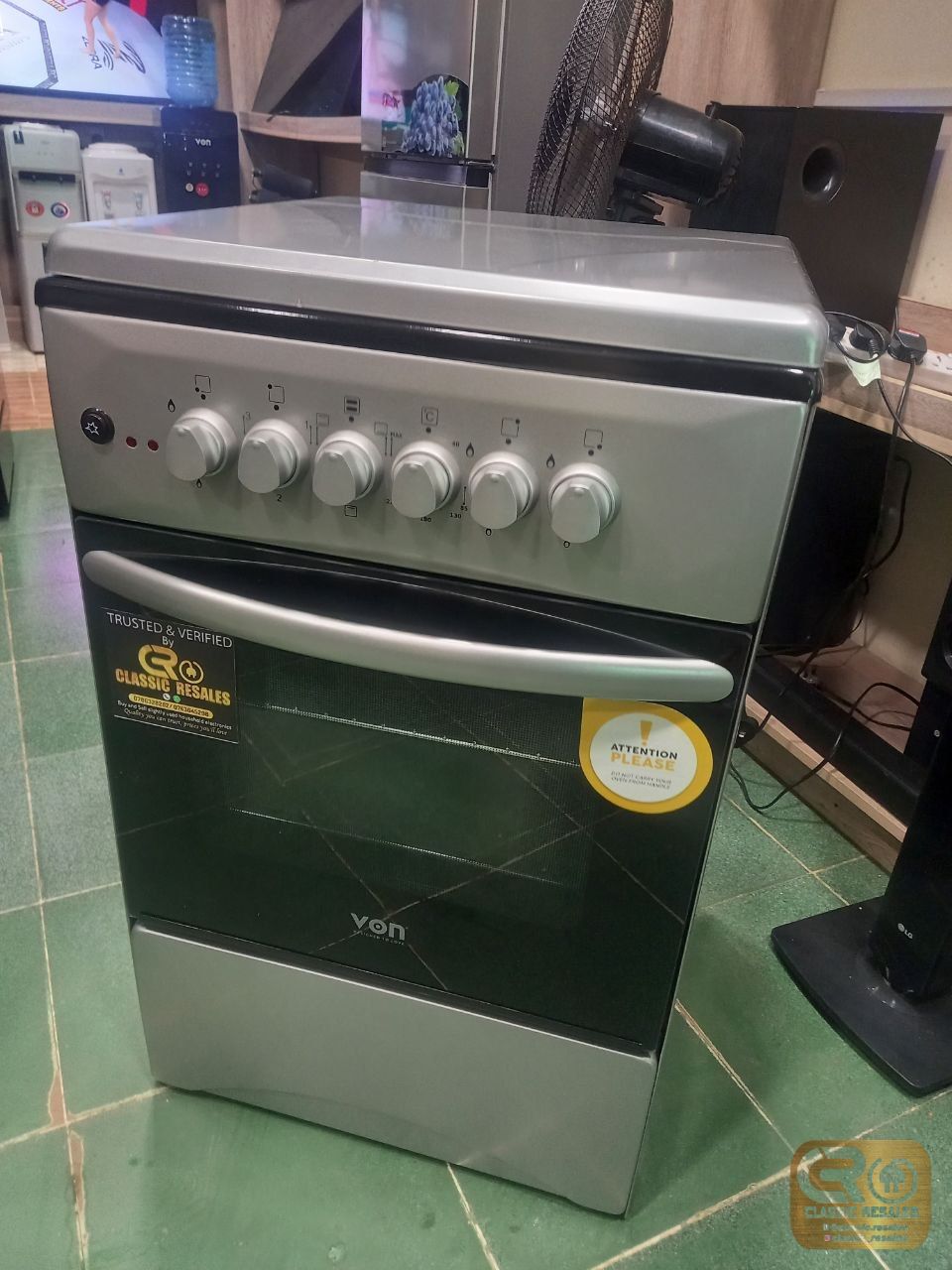 VON Cooker 3 Gas + 1 Electric - VCF503131NFY Enamel Grey