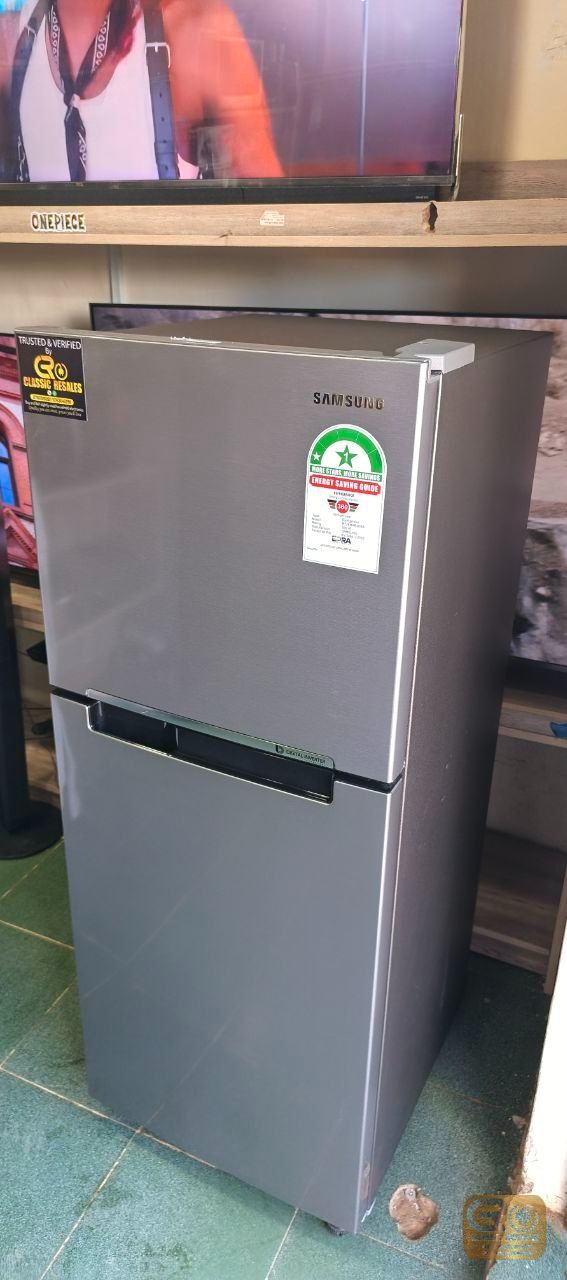 Samsung RT26HAR2DSA 208L non frost fridge