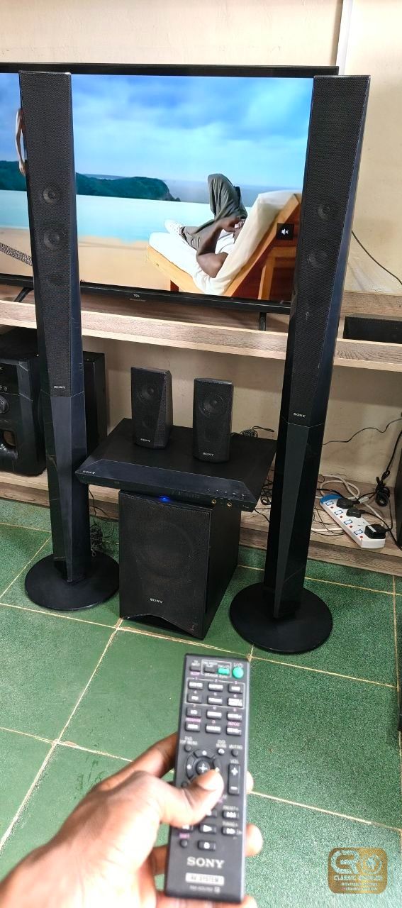 Sony 5.1ch 1000W Hometheatre