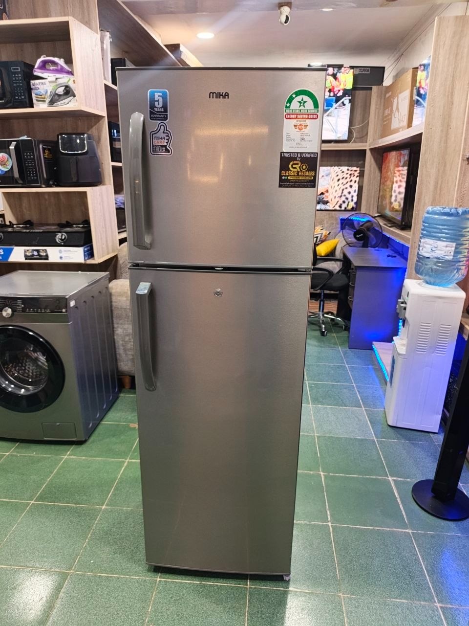 Mika MRNF265XLB 251L No-Frost Fridge