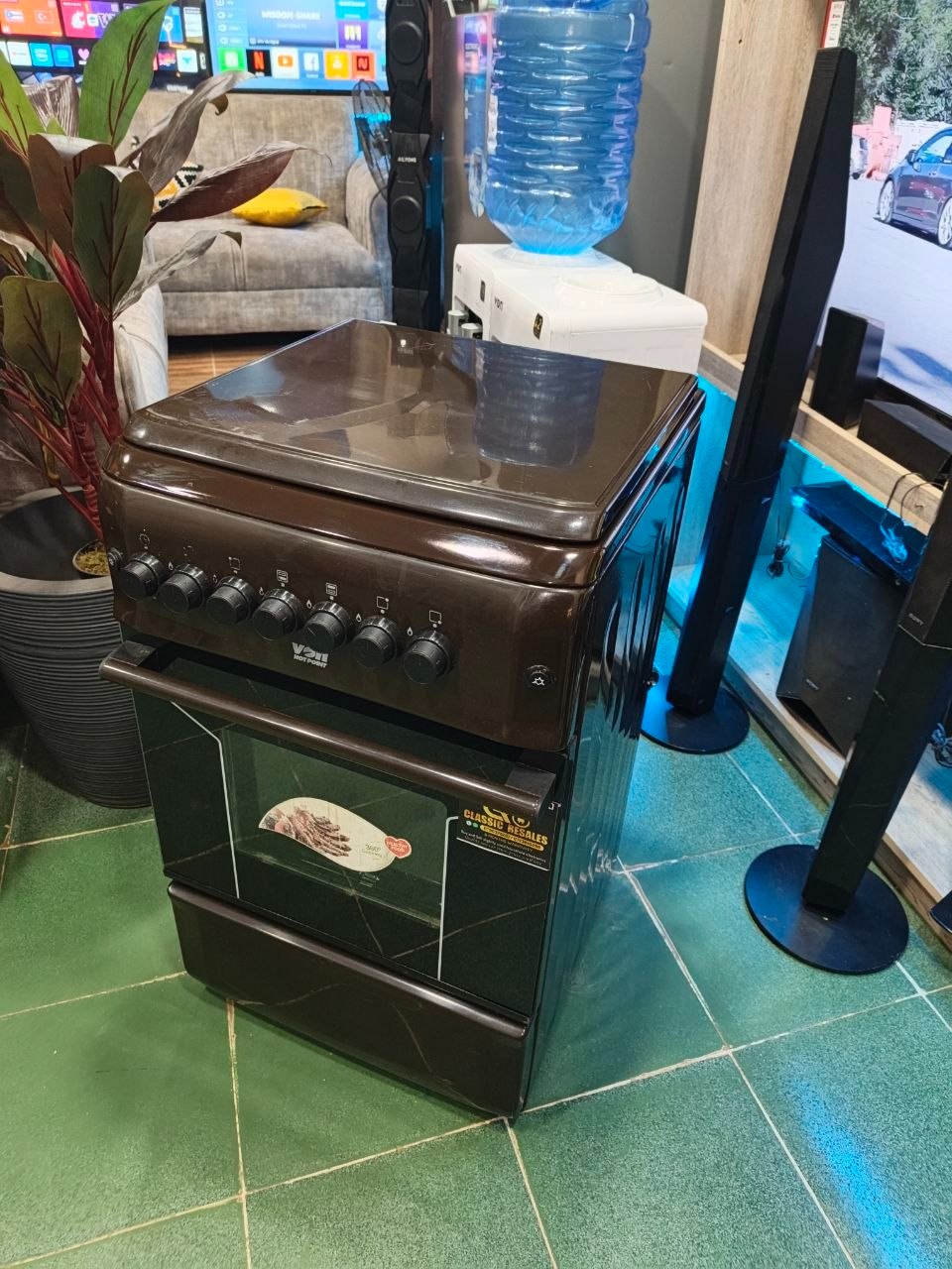 Von F5N40G2.P.V/ F5S40G2.B/ VAC5F140PB 4 Gas Cooker – Brown