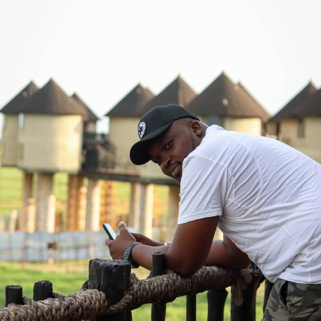 Salt Lick Tsavo West Tour