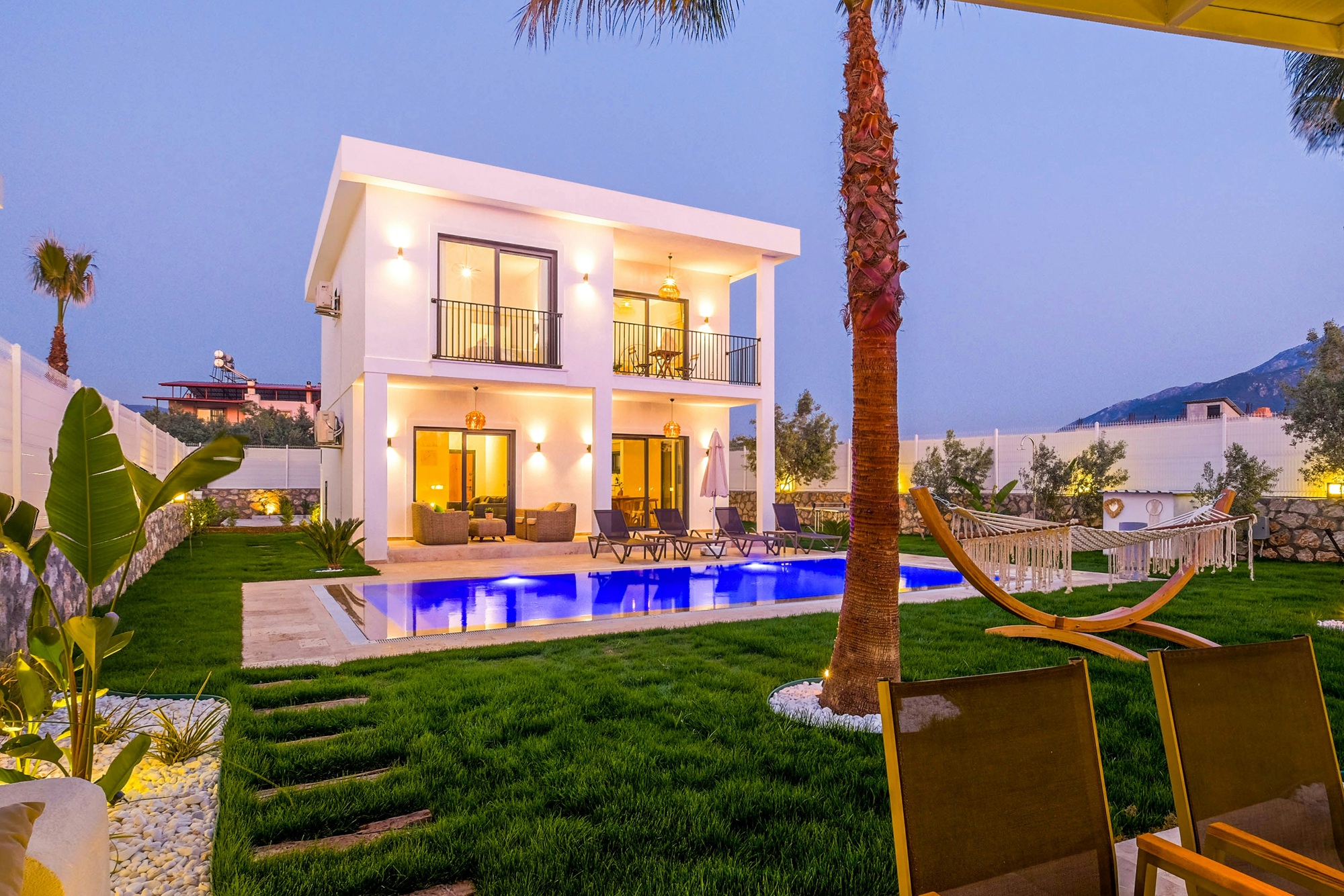 Villa's & Airbnbs Bookings