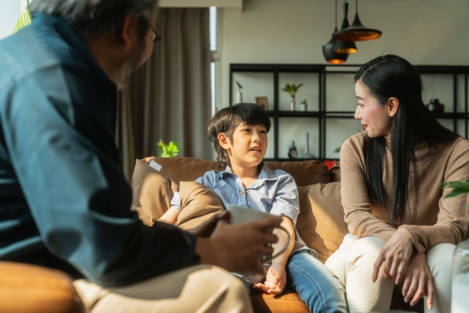 COMMON PHRASES WE SHOULDN’T SAY TO OUR KIDS