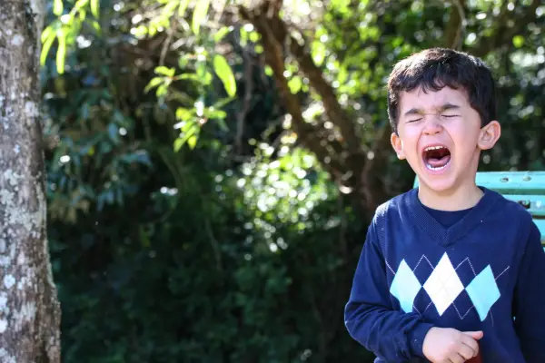 THE BEST WAYS TO RESPOND TO OUR CHILDREN'S TANTRUMS