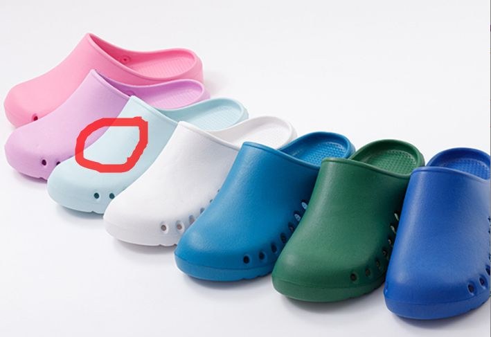 Theatre clogs