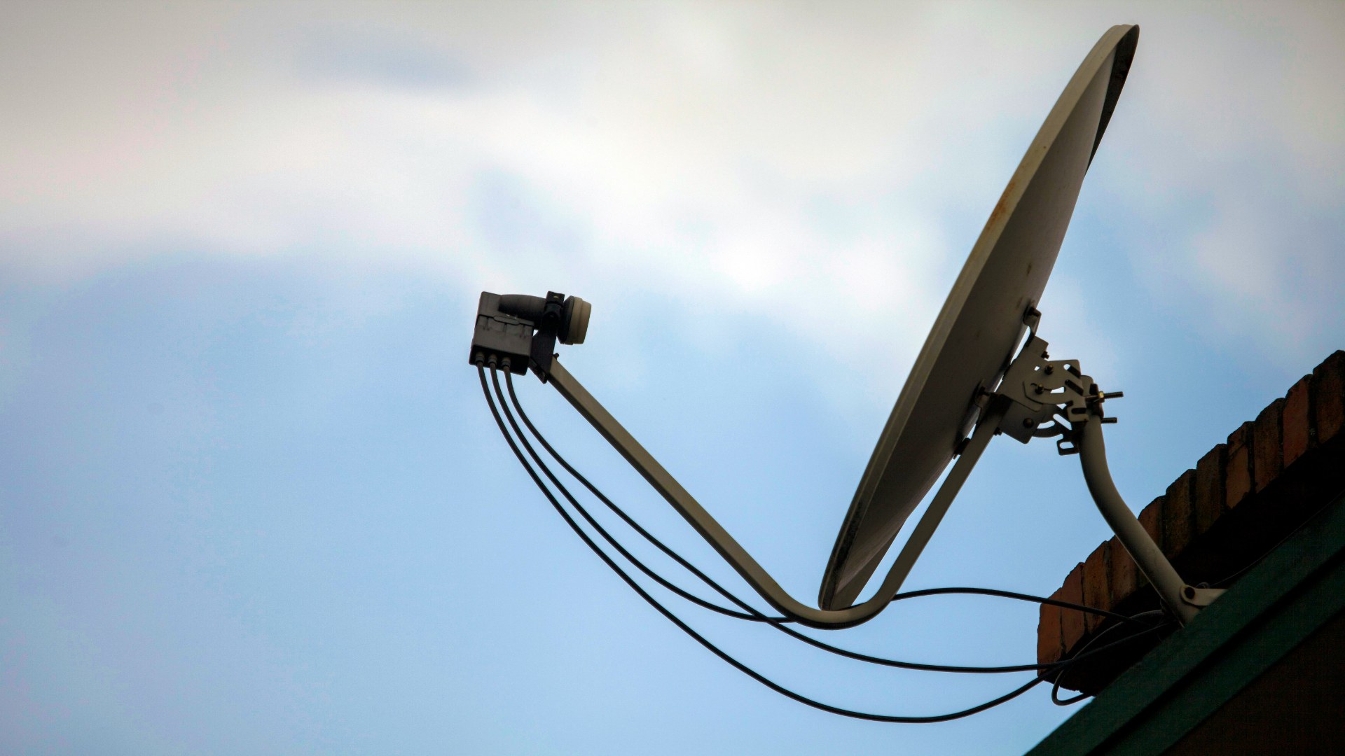 Dstv Installations. by MoveMe Movers