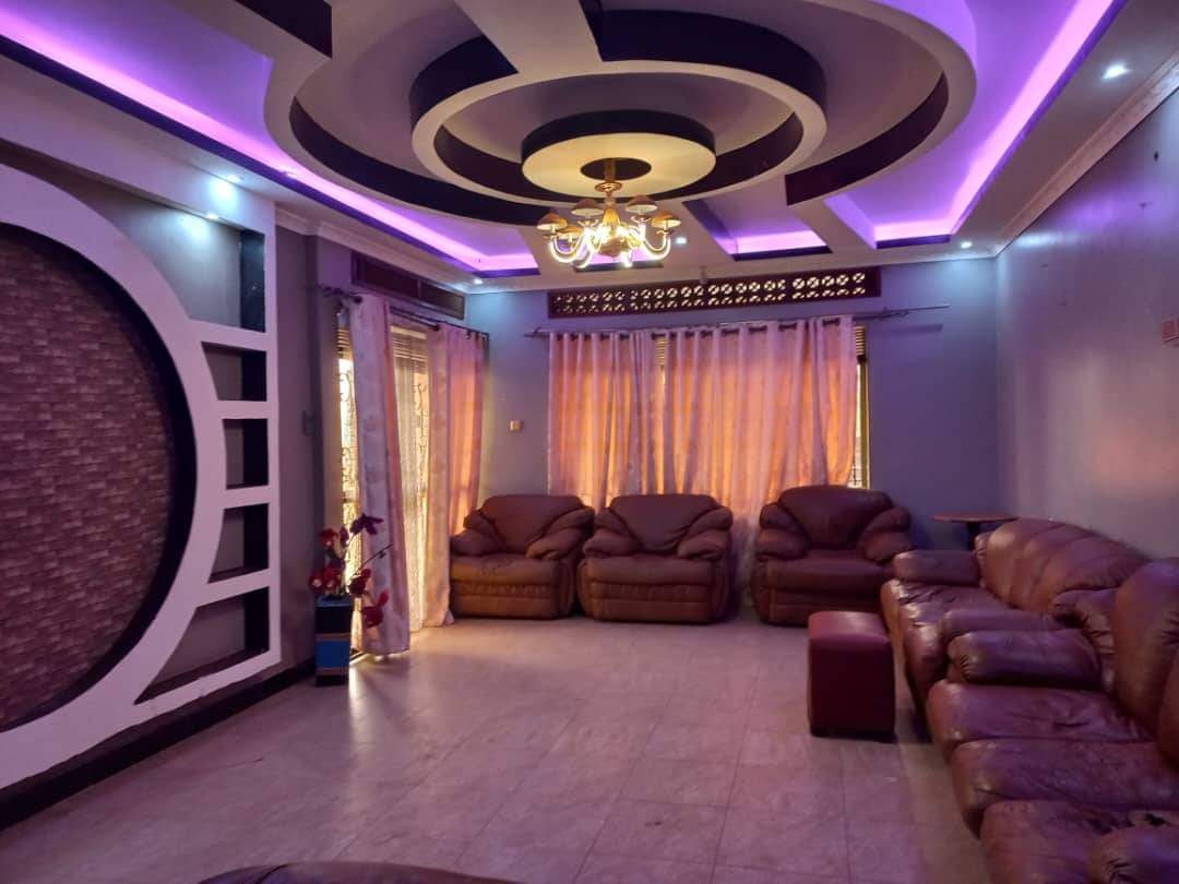 3 Bedroom Master Ensuite