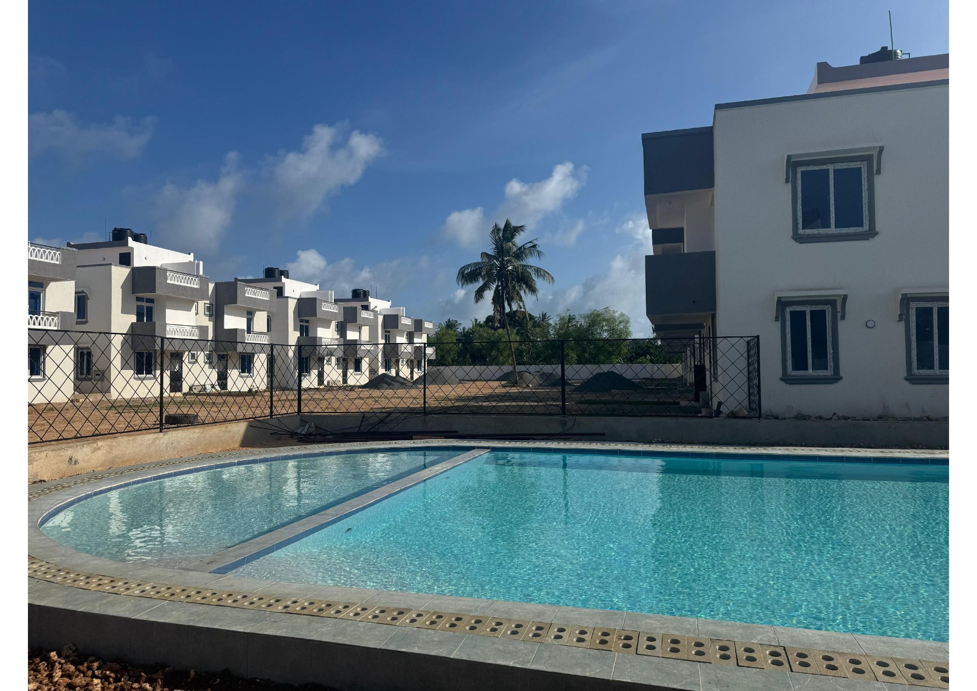 All-Ensuite 2 Bedroom Apartment