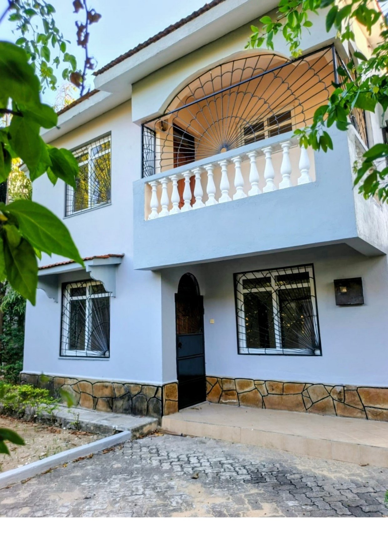 4-Bedroom Villa